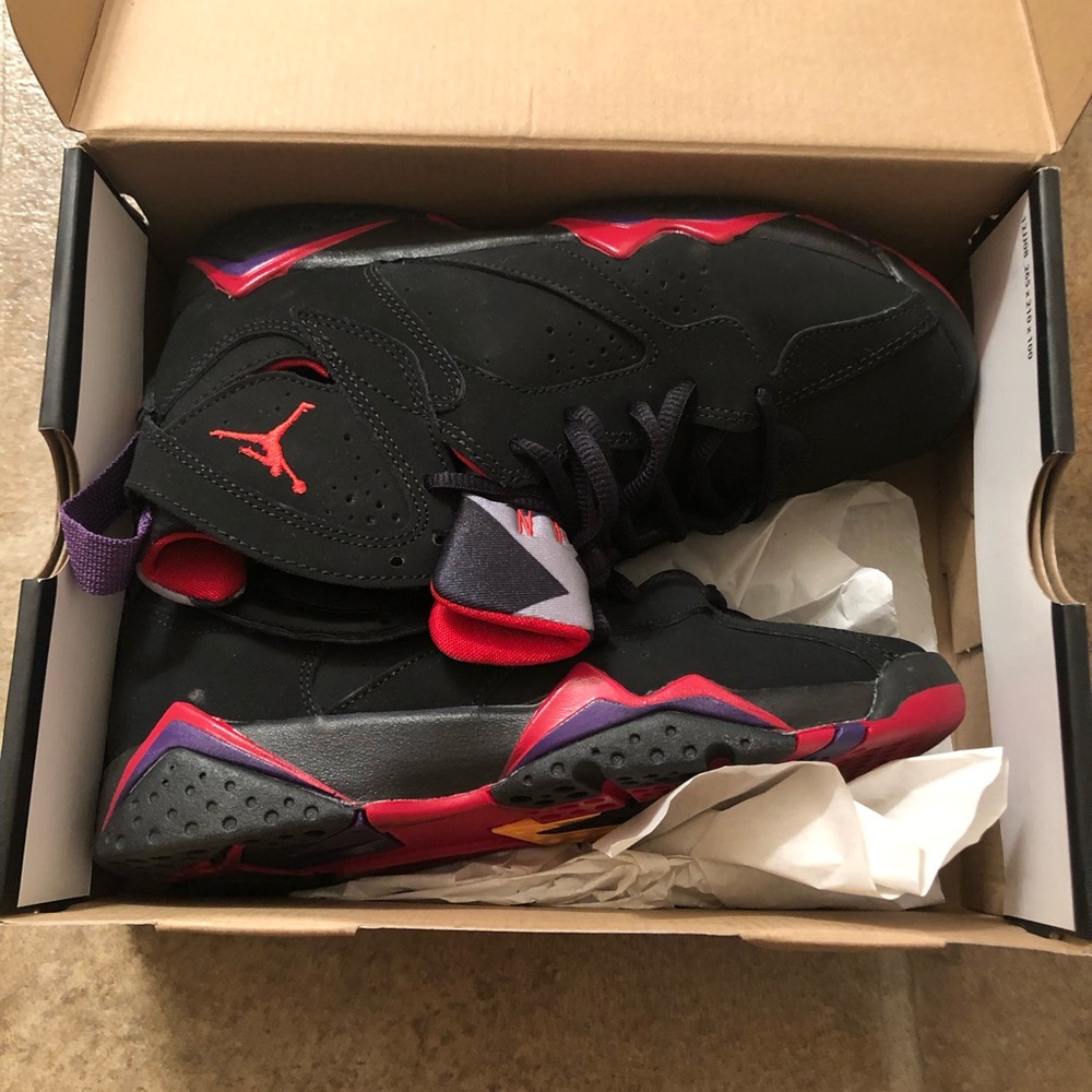 JORDAN RAPTOR RETROS